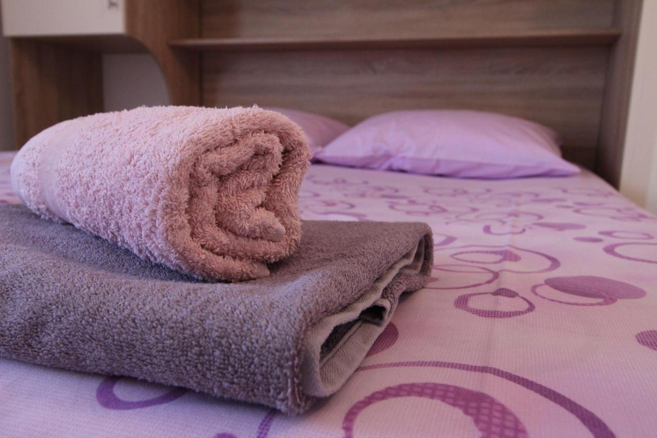 Apartment Marija Kolan Bagian luar foto